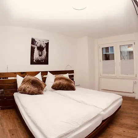 Appartement Emelie 4**** *