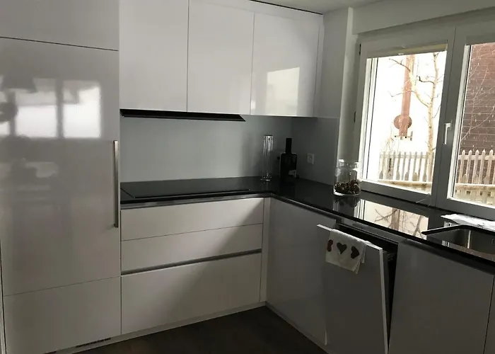 Appartement Emelie 4**** *