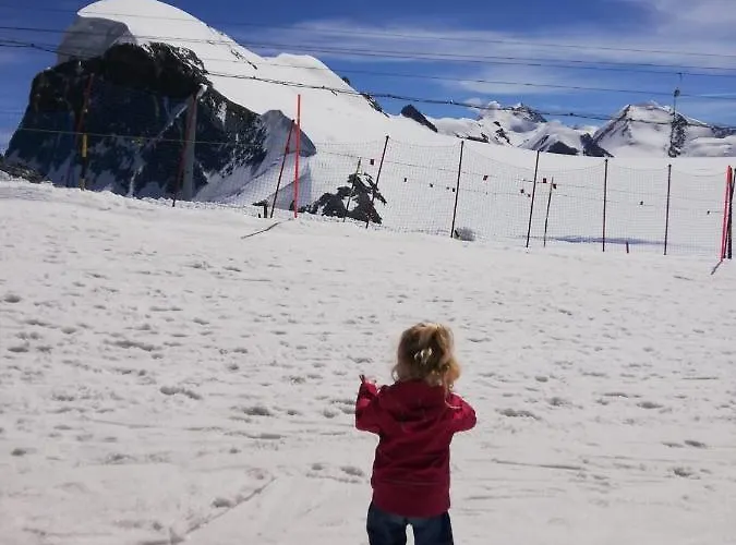 Daire Emelie 4**** *