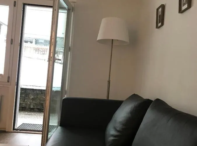 Emelie 4**** زيرمات