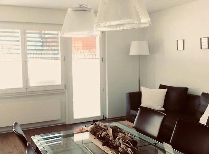 Emelie 4**** زيرمات